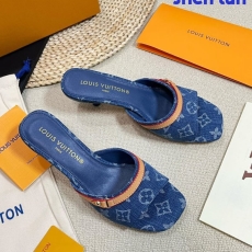 Louis Vuitton Slippers